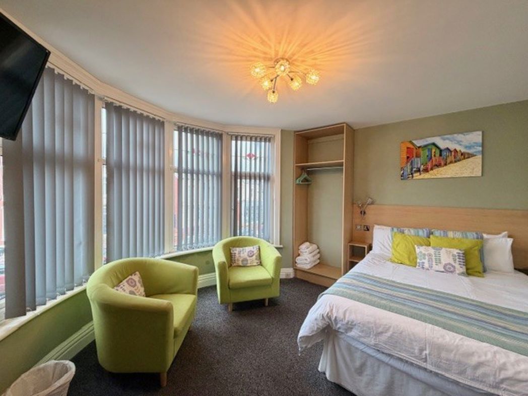 Property image 21 of 39