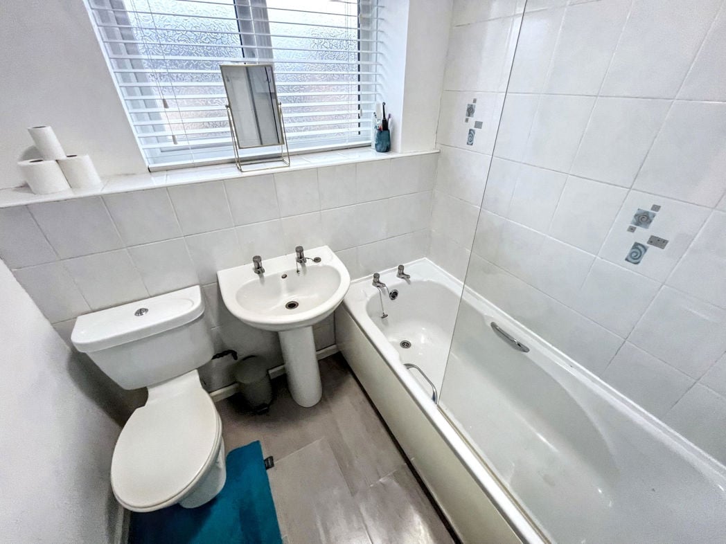 Property image 6 of 10