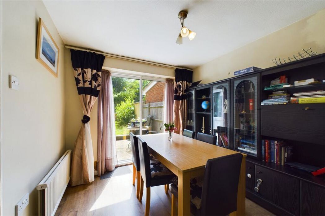 Property image 3 of 8