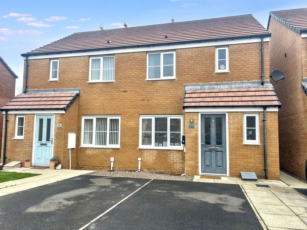 Property image 1 of 15