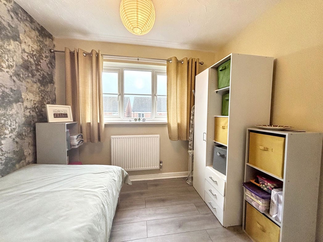 Property image 23 of 32