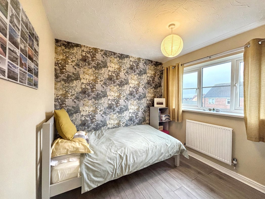 Property image 22 of 32