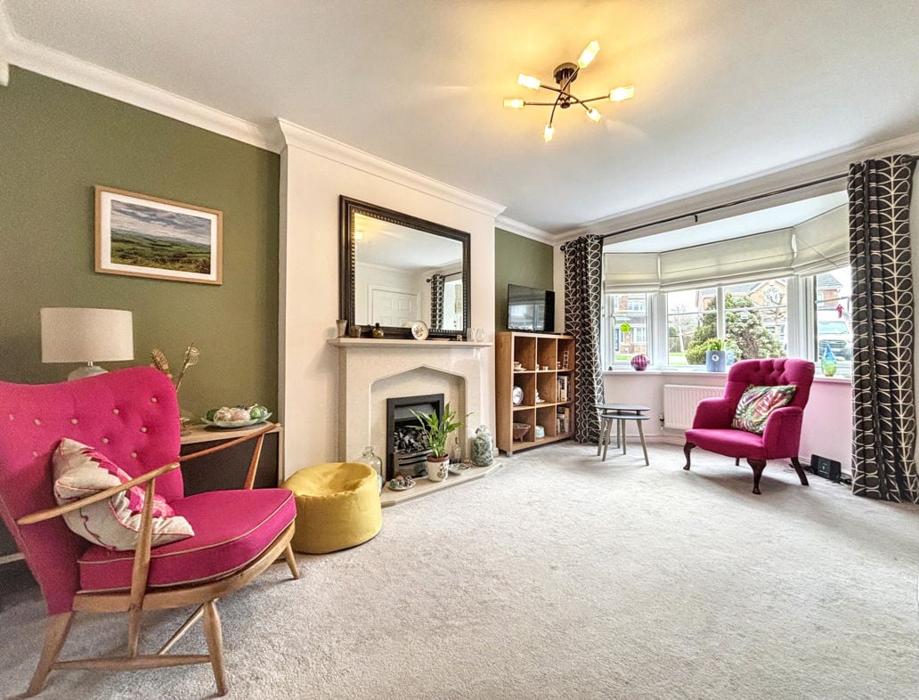 Property image 2 of 32