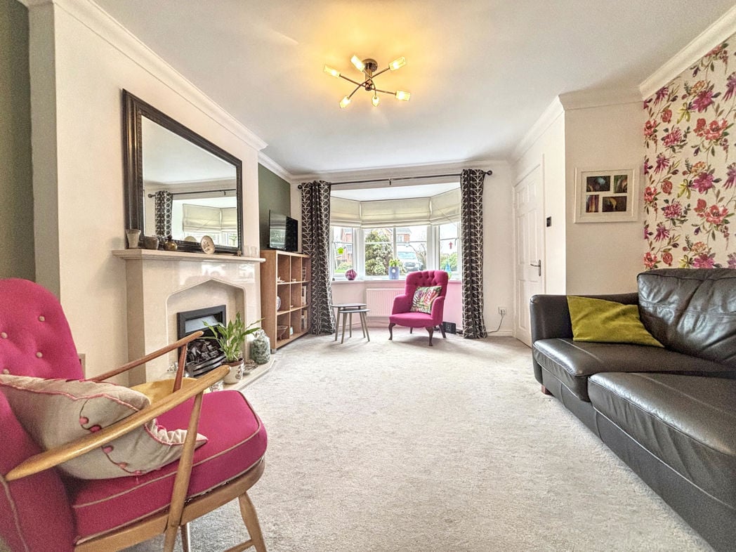 Property image 5 of 32