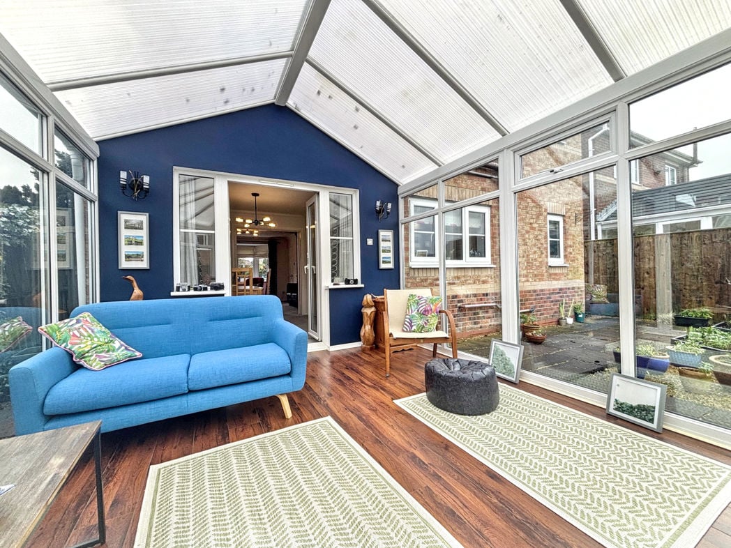 Property image 7 of 32