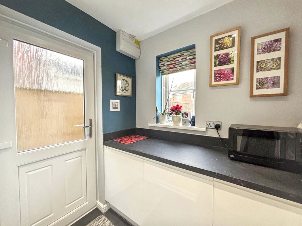 Property image 12 of 32