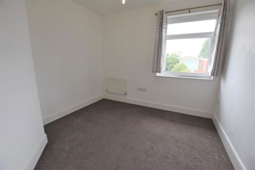 Property image 7 of 10