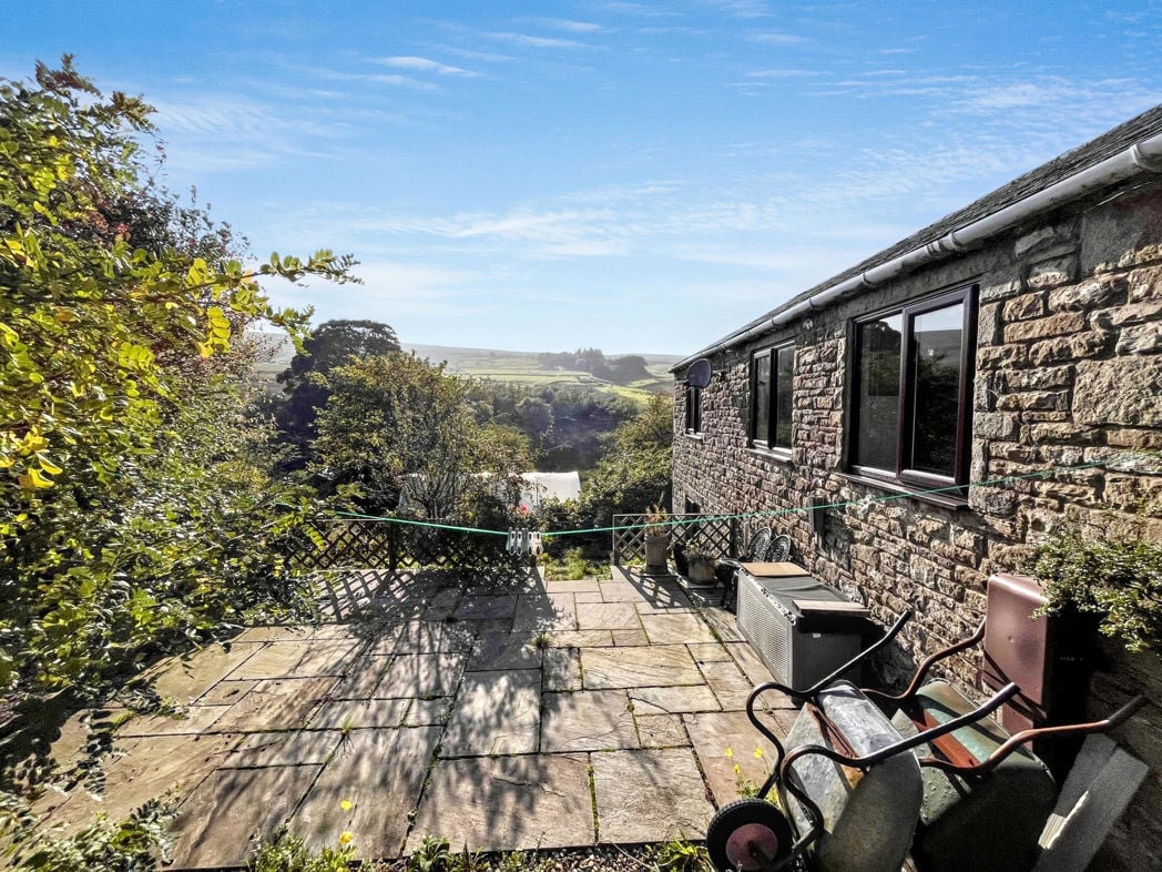 Property image 12 of 15
