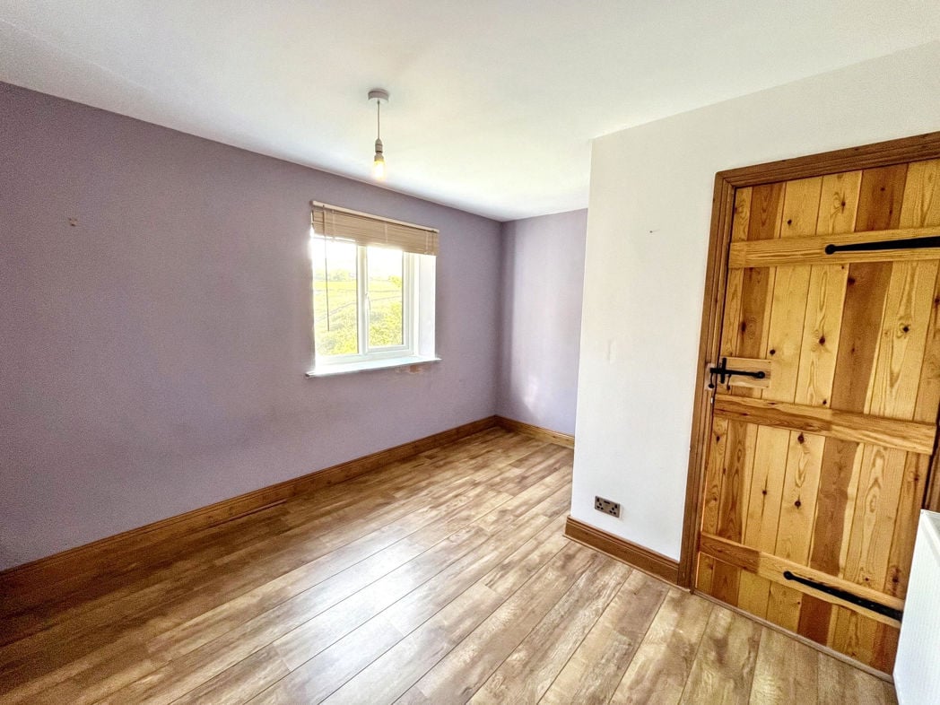 Property image 7 of 15