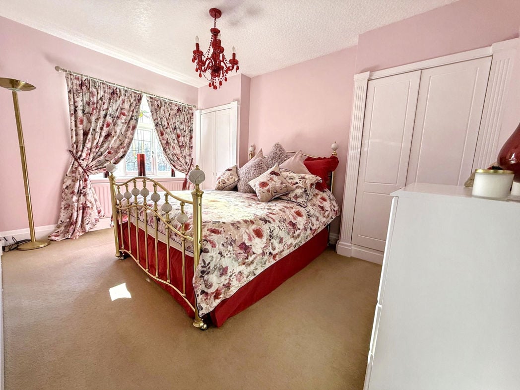 Property image 16 of 24