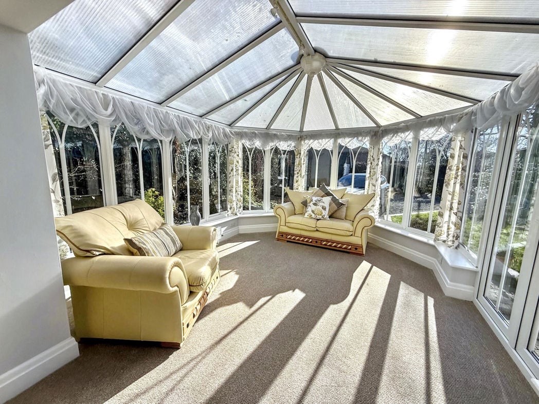 Property image 11 of 24