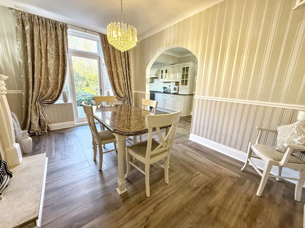Property image 6 of 24