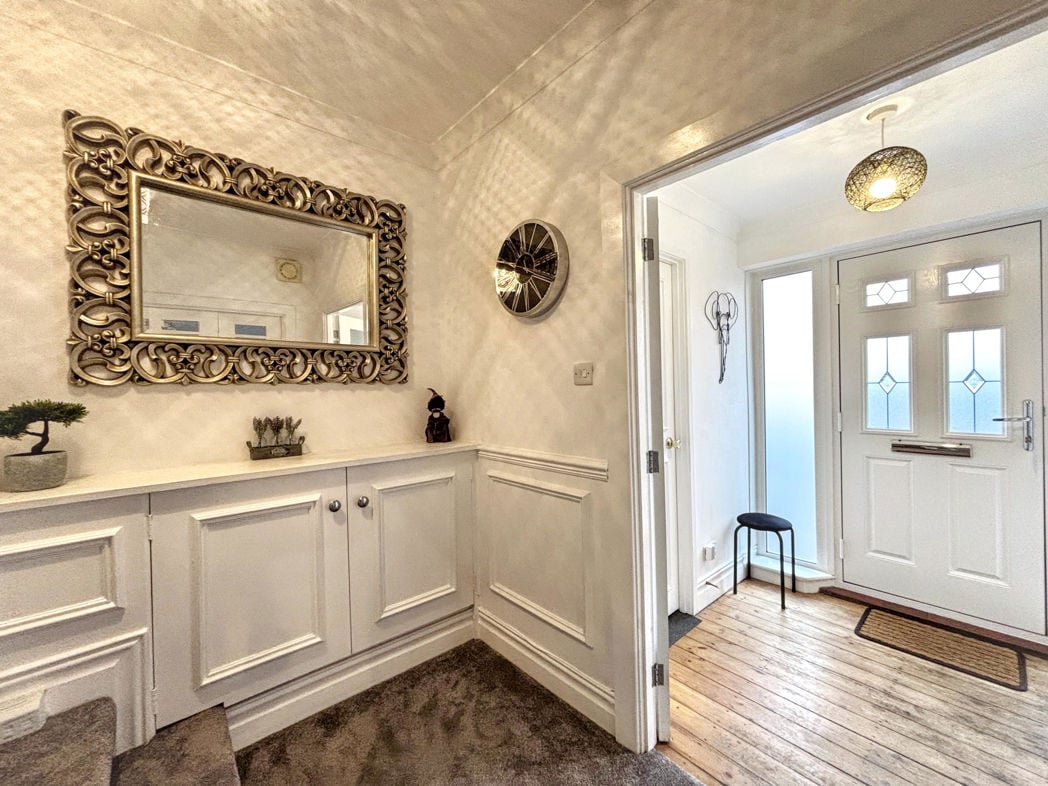 Property image 4 of 50