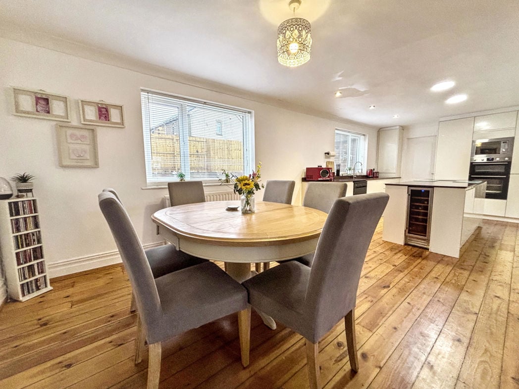 Property image 13 of 50