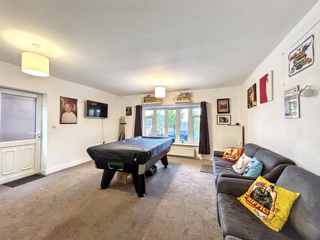 Property image 19 of 50