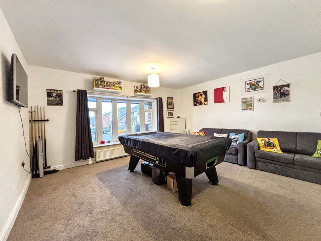 Property image 21 of 50