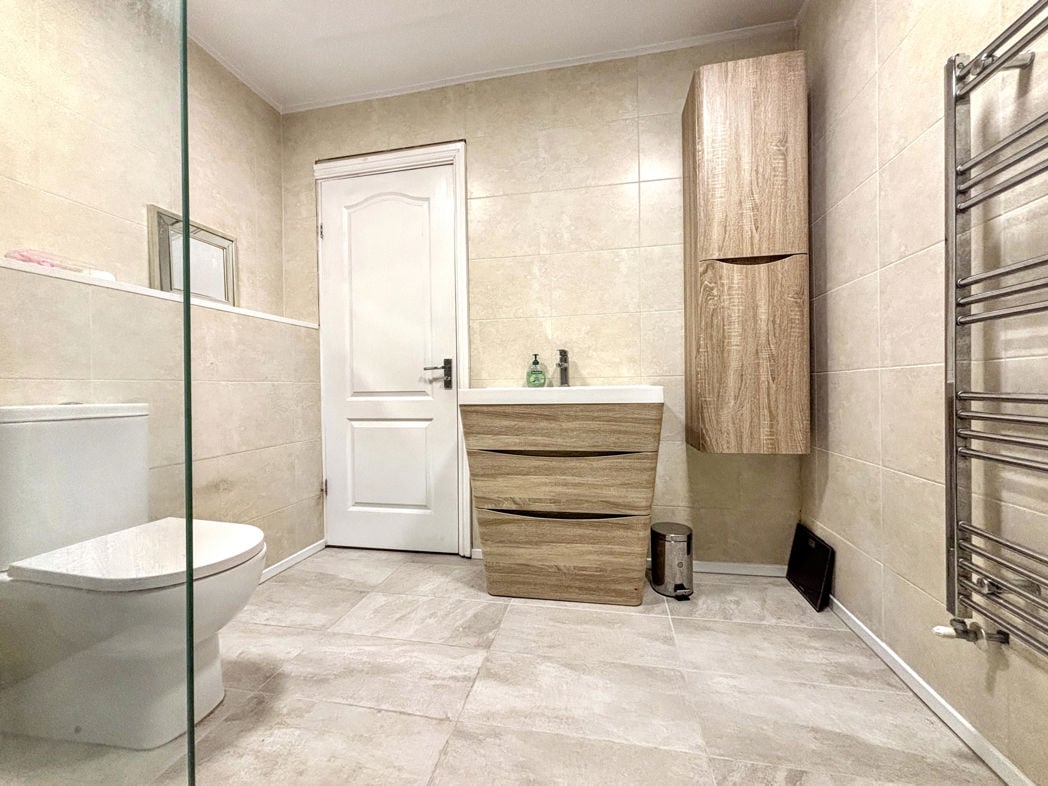 Property image 26 of 50