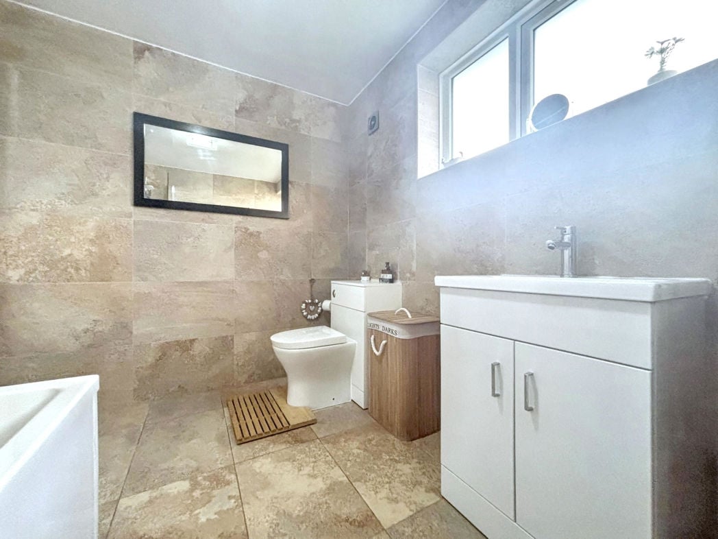 Property image 31 of 50