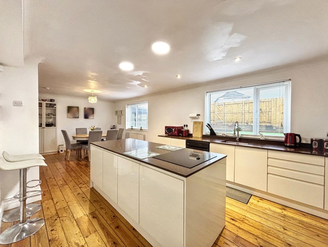 Property image 14 of 50