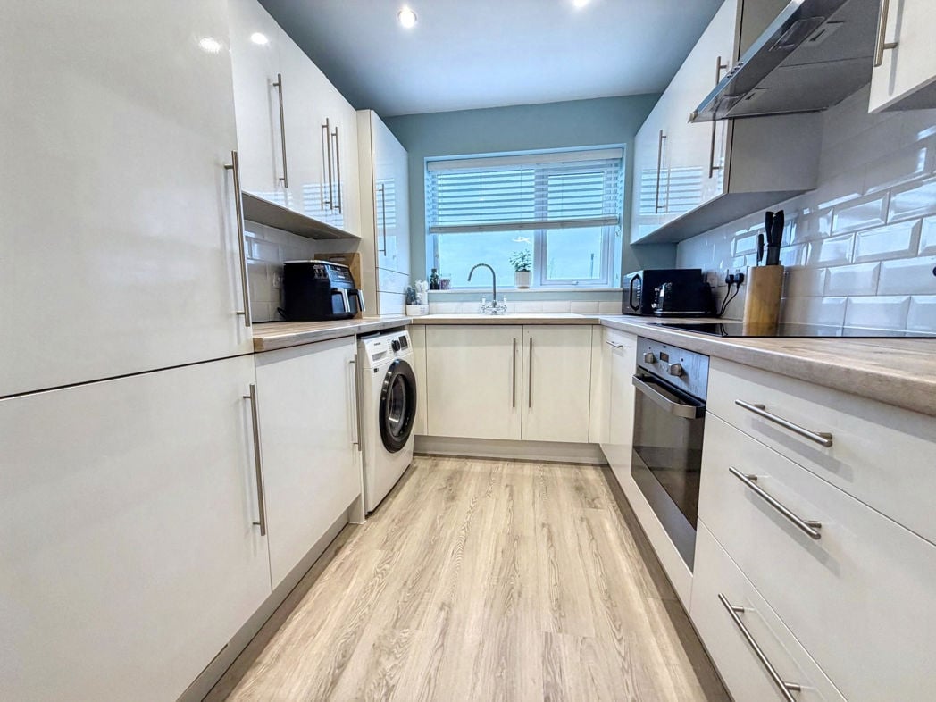 Property image 7 of 23