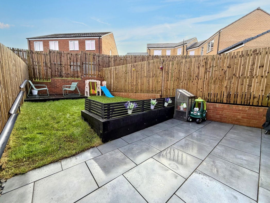 Property image 23 of 23