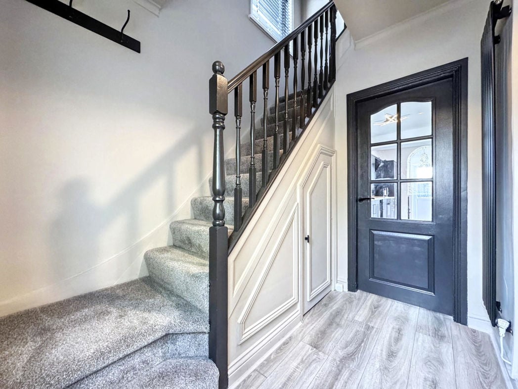 Entrance/Hallway