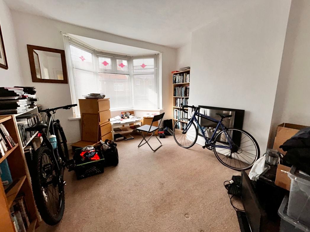 Property image 6 of 18