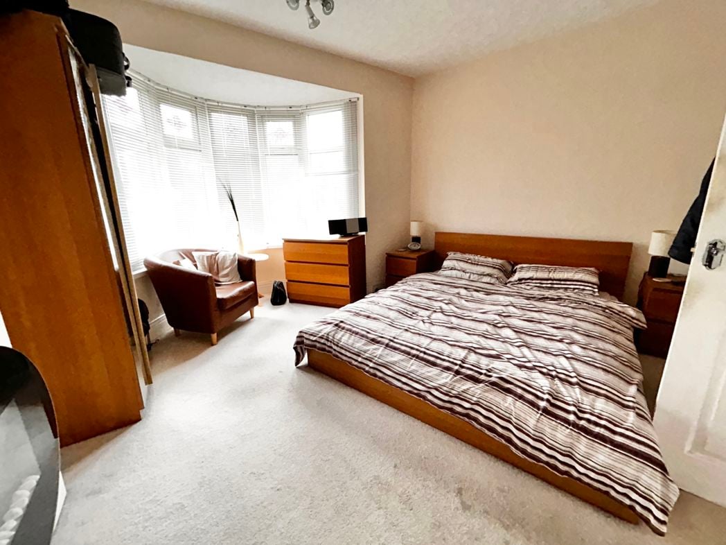 Property image 10 of 18