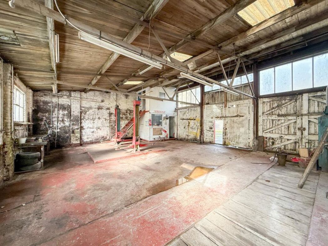 land and buildings on the South side of, Huddersfield, West Yorkshire, HD1 4ST