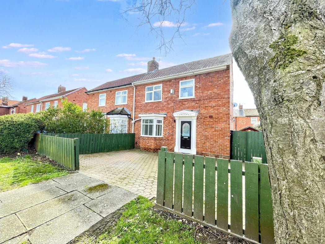 Property image 1 of 12
