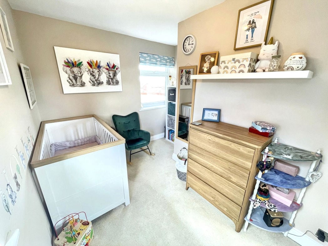 Property image 10 of 12