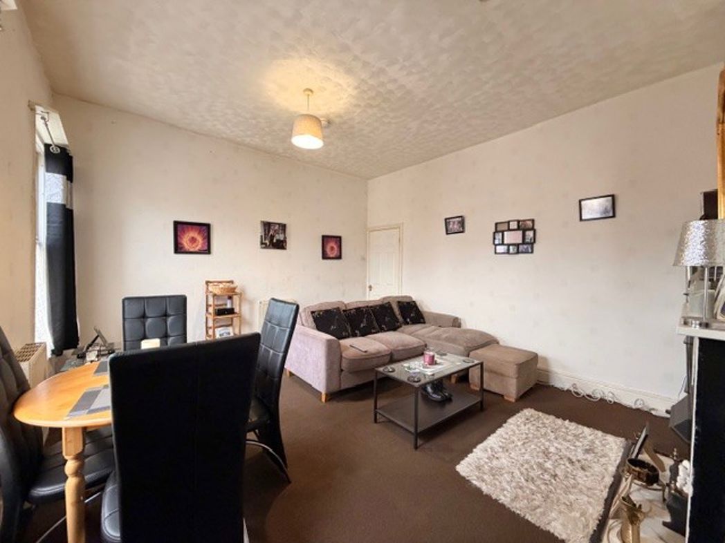 Property image 3 of 23