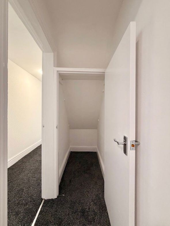 Property image 14 of 23