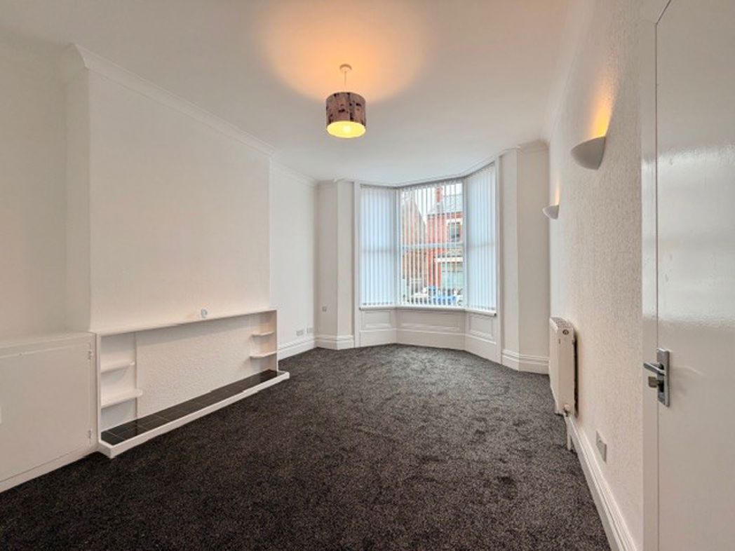Property image 16 of 23