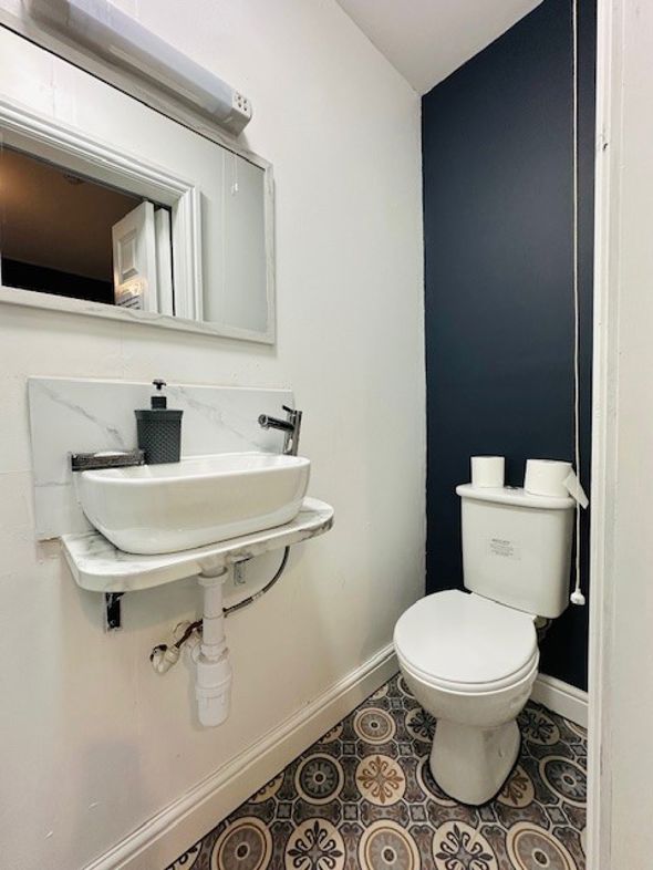 Property image 14 of 47