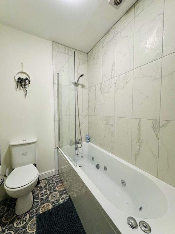 Property image 29 of 47