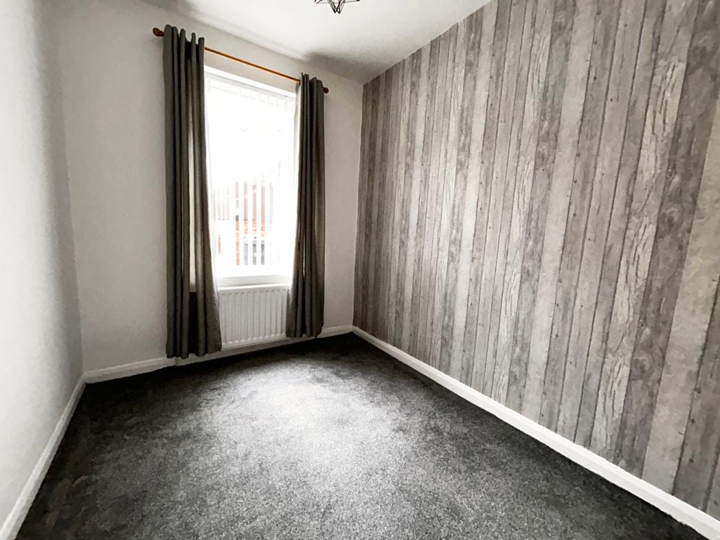 Property image 10 of 12