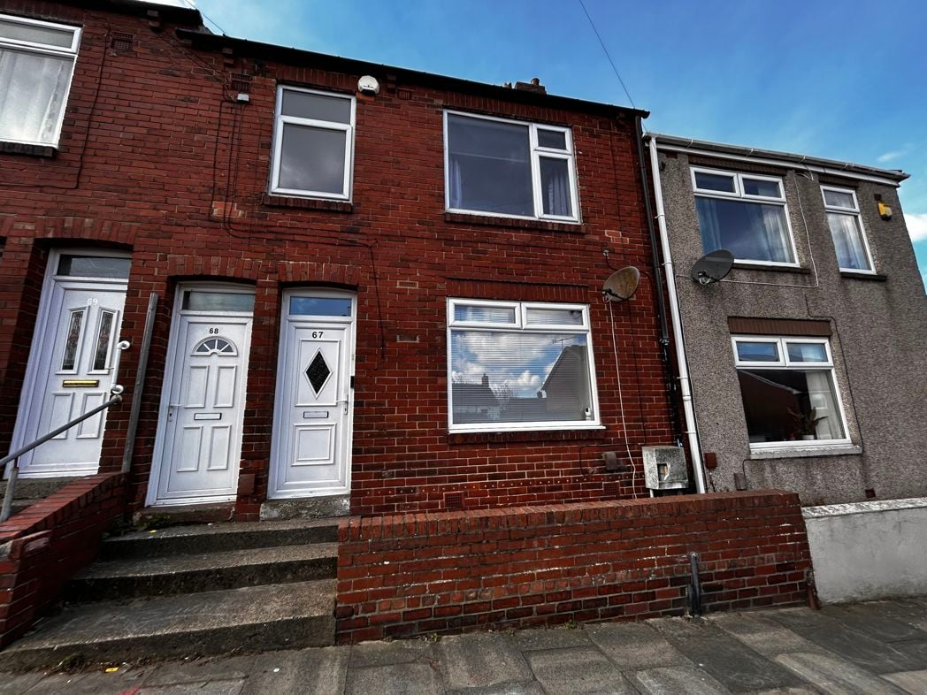 Property image 1 of 12