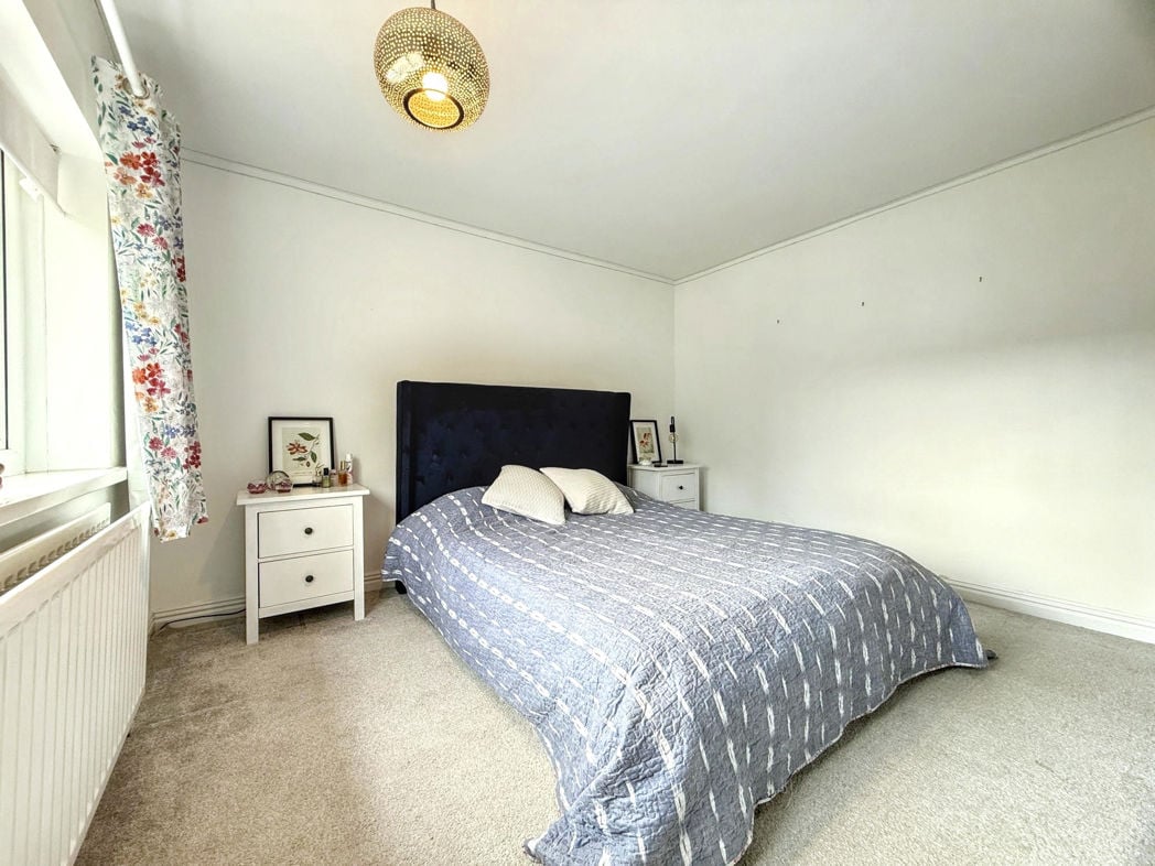 Property image 16 of 26