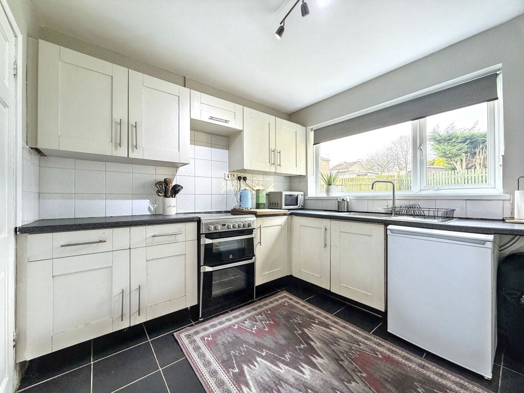 Property image 11 of 26