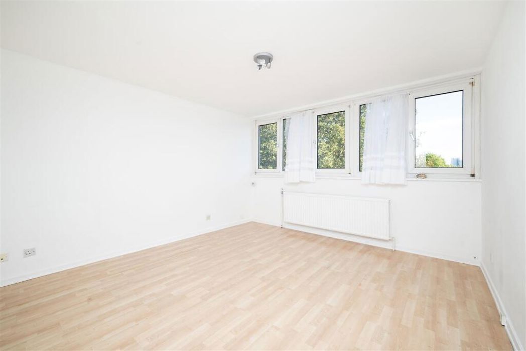 Property image 6 of 14