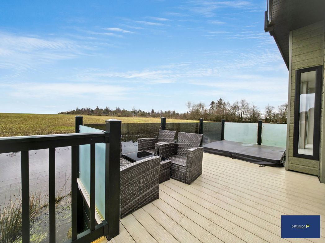Property image 18 of 18