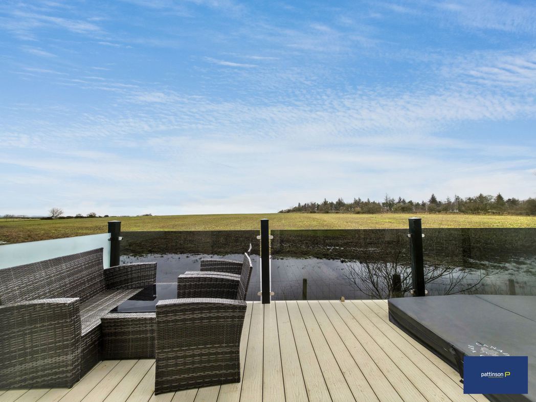 Property image 17 of 18