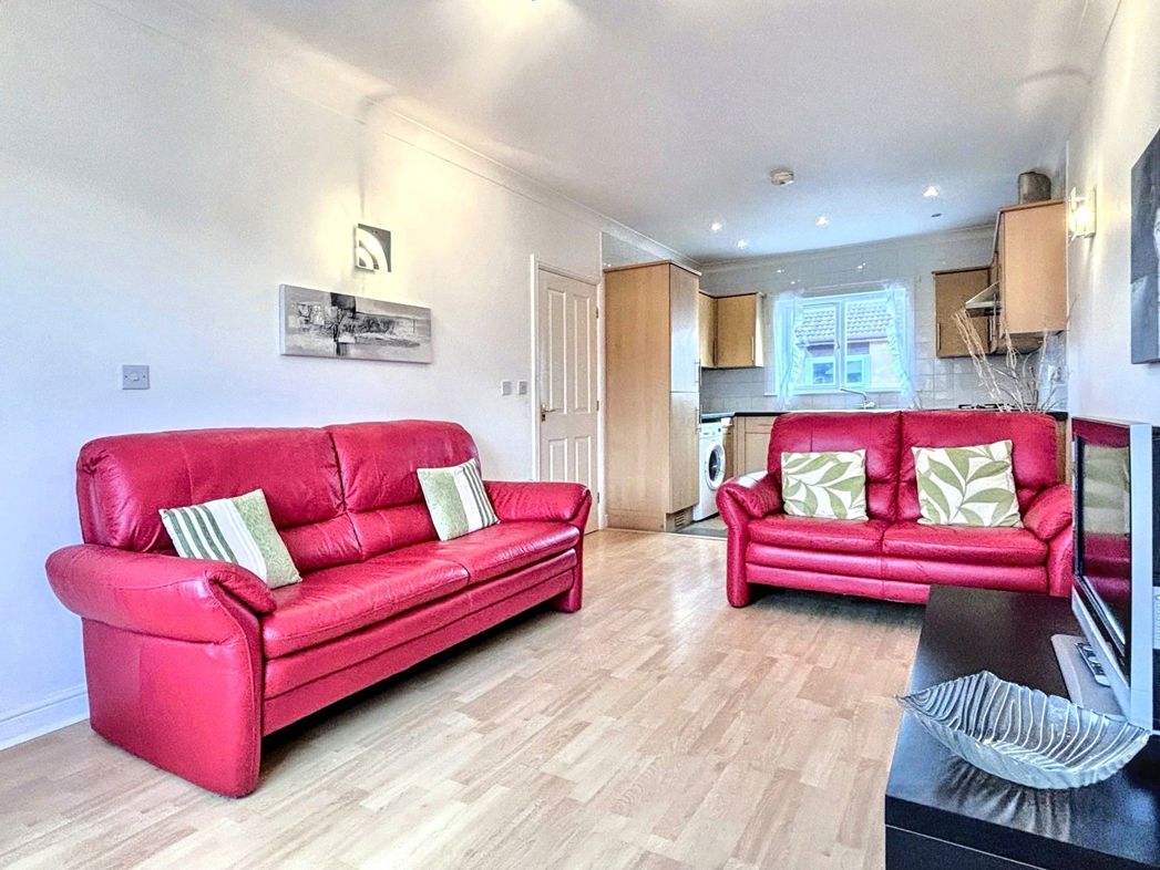 Property image 3 of 13