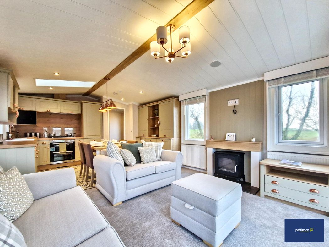 Property image 5 of 25