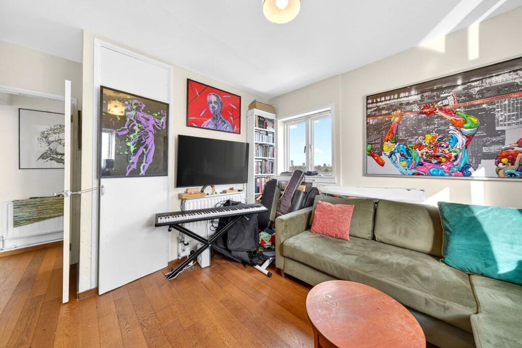 Property image 1 of 13