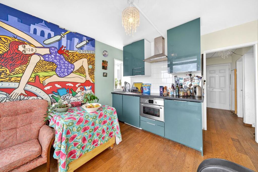 Property image 6 of 13