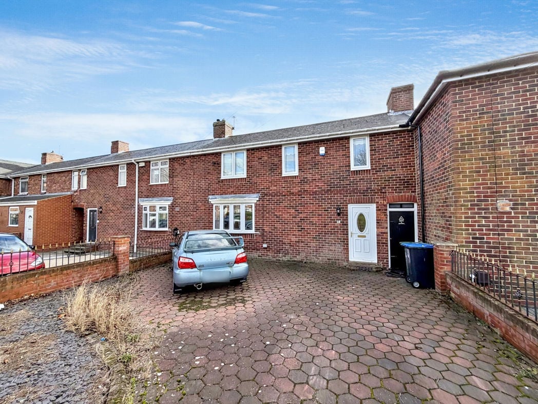 Property image 1 of 18