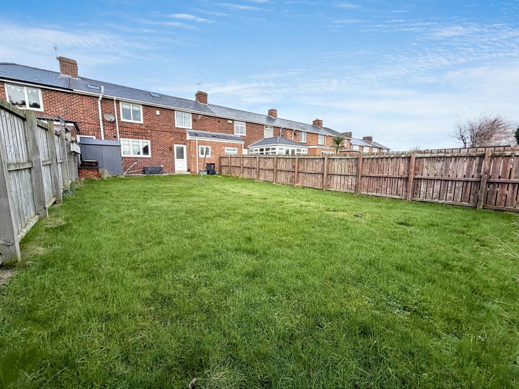 Property image 2 of 18