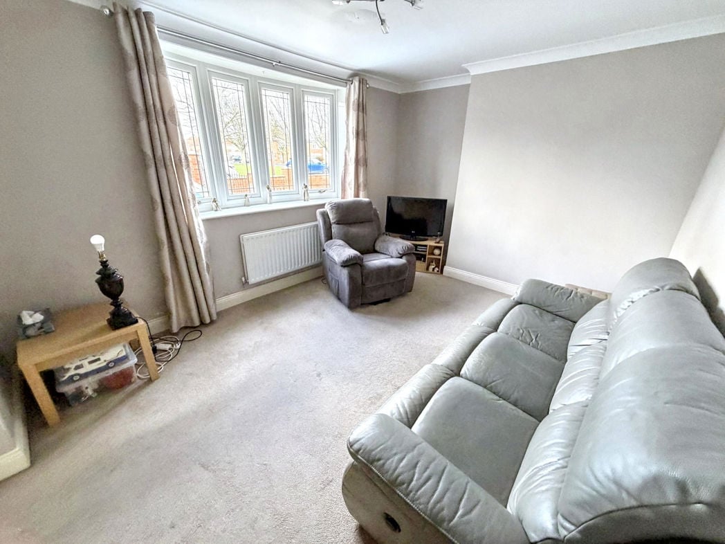 Property image 7 of 18